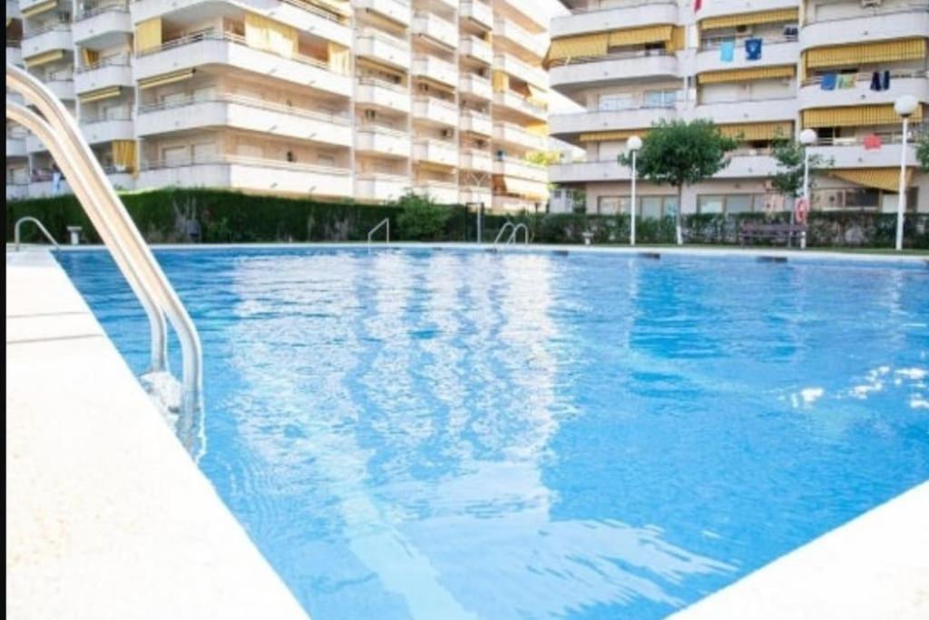 Apartamento En Salou Con 3 Piscinas Junto A Port Aventura Eksteriør bilde