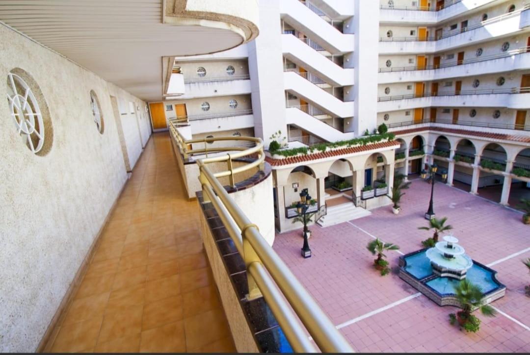 Apartamento En Salou Con 3 Piscinas Junto A Port Aventura Eksteriør bilde